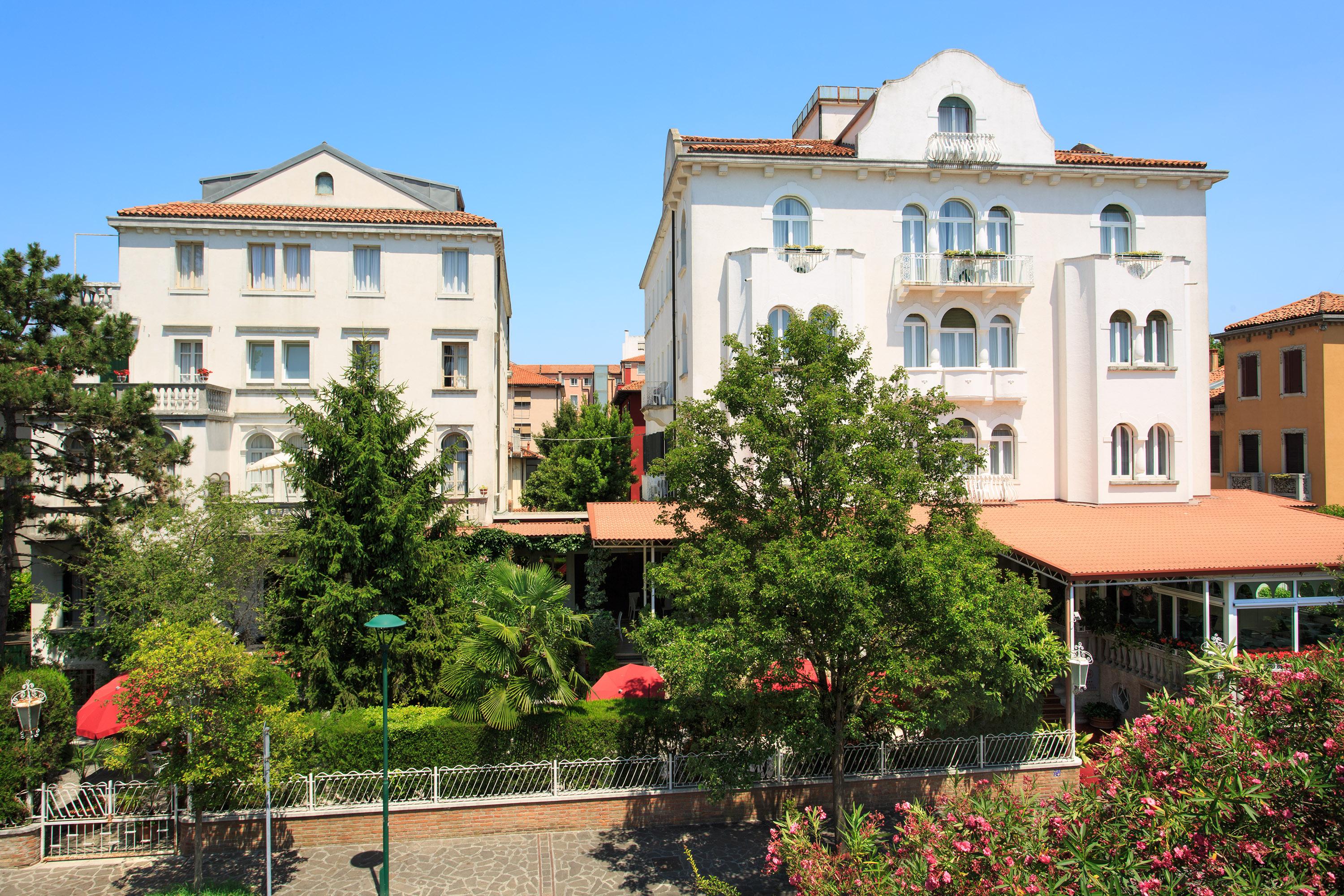 Hotel Biasutti Lido di Venezia Ngoại thất bức ảnh