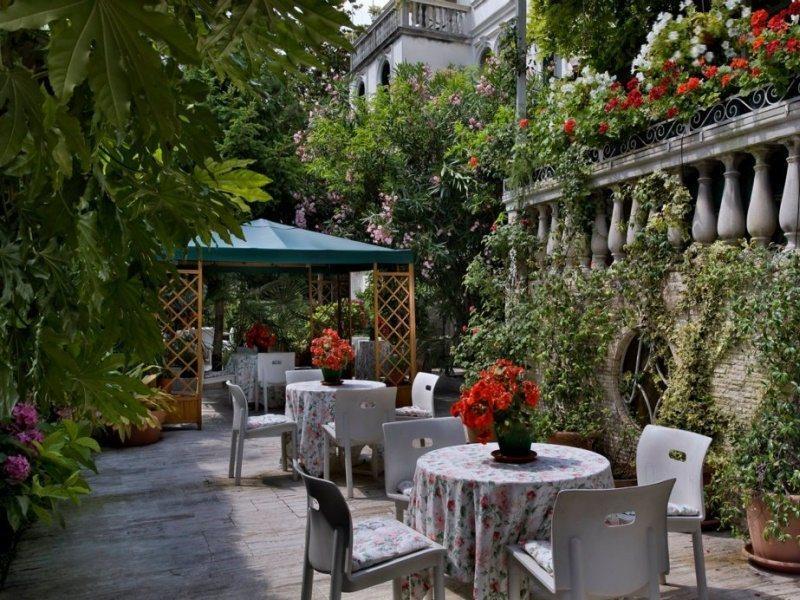 Hotel Biasutti Lido di Venezia Ngoại thất bức ảnh